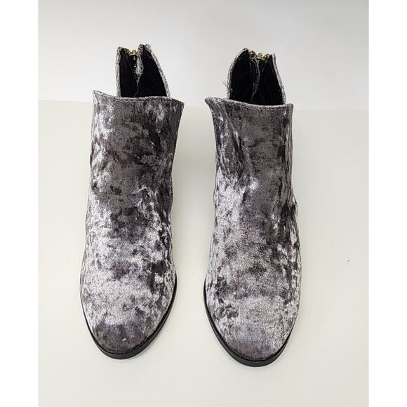 Qupid Women's Velvet Mauve Booties Size US 6 - Picture 4 of 9